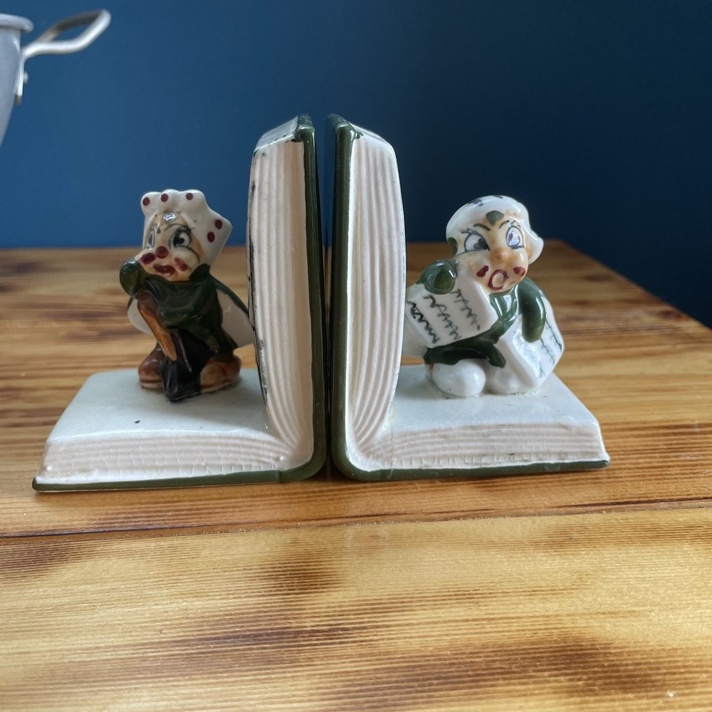 Vintage Japan Ceramic Bookends Anthropomorphic Newsie Paperboy